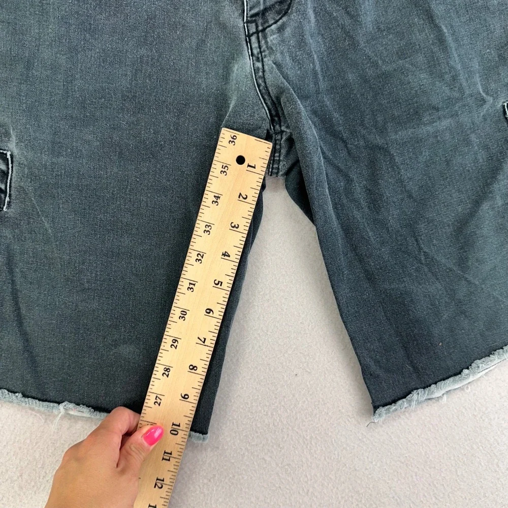 FALLEN Cargo Shorts Mens 38 Grey Canvas Y2K Long Skater Canvas‎ Raw Hem Utility